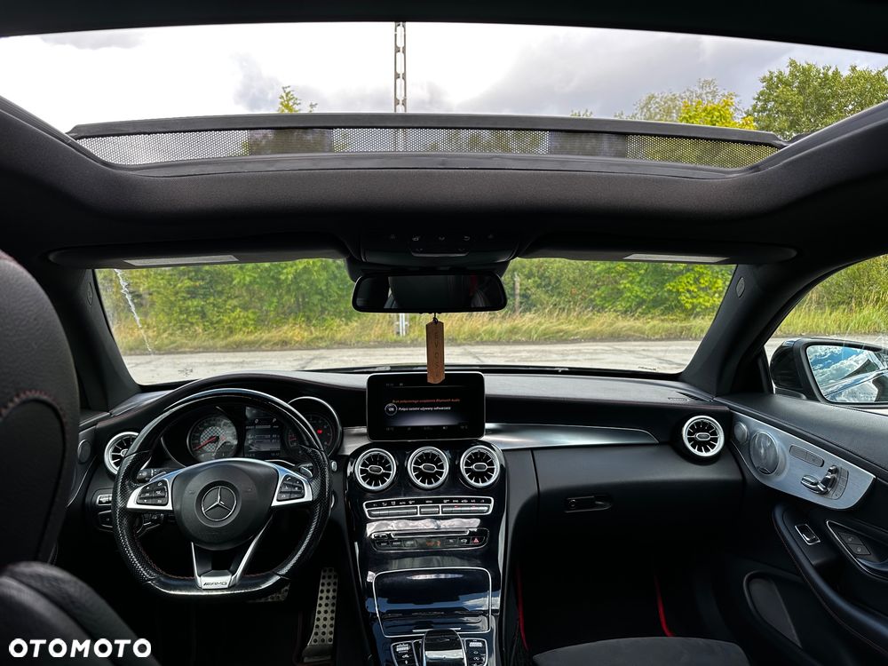 Mercedes-Benz Klasa C AMG 43 4-Matic - 11