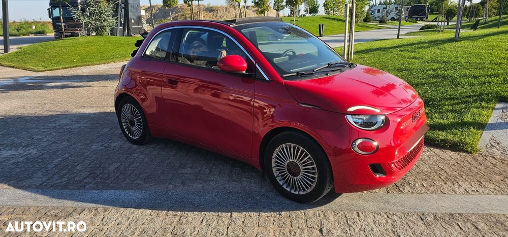 Fiat 500E 42kWh Red - 14