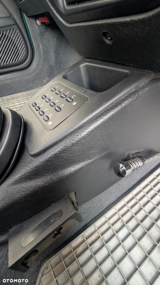 Citroën Saxo 1.1i X - 16
