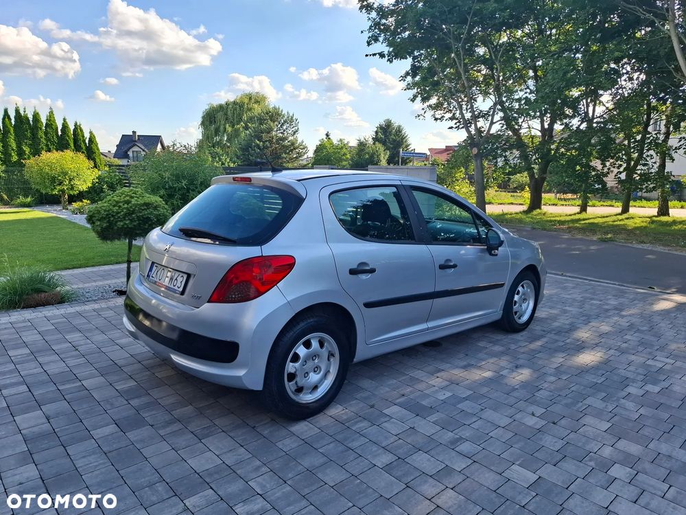 Peugeot 207 1.4 Trendy - 10