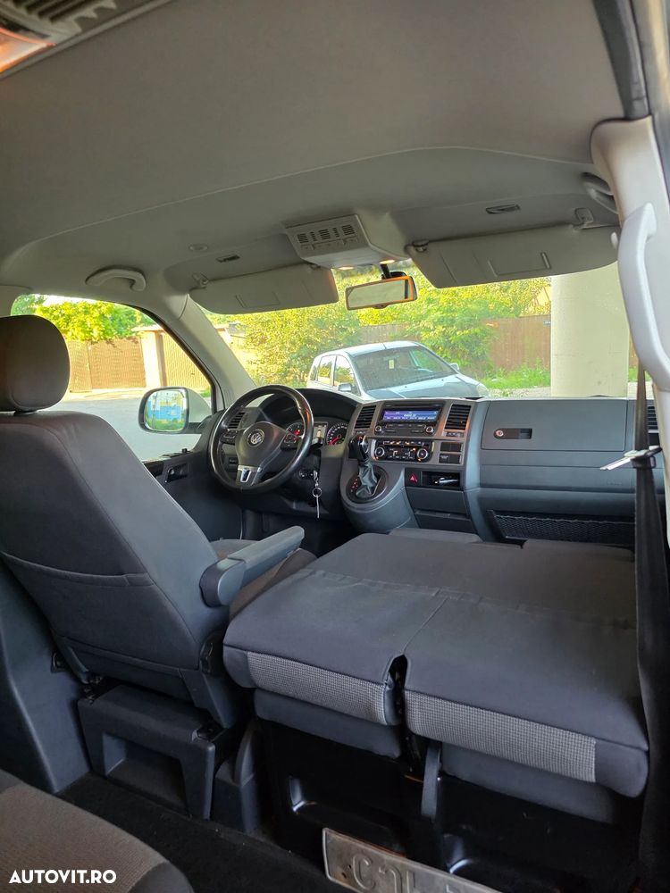 Volkswagen Caravelle - 31