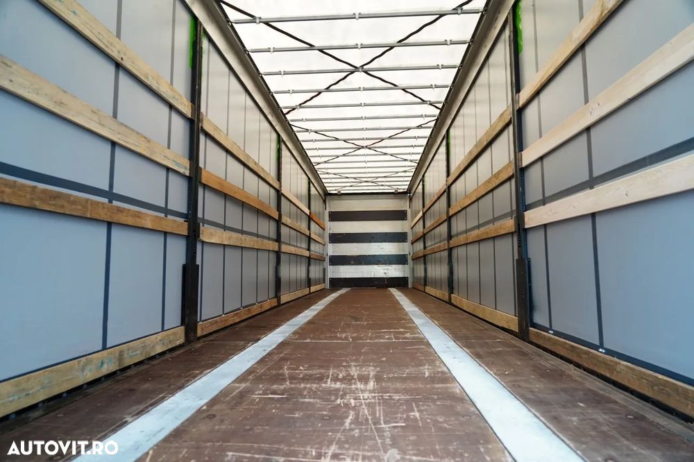 Kögel CORTINĂ / STANDARD / PUNTE RIDICATĂ - 17