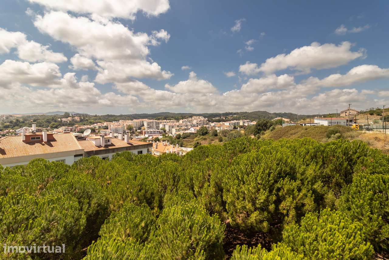 T2 em Belas | Um apartamento onde a vista muda tudo - Grande imagem: 5/40