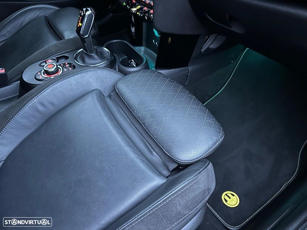 MINI 3 Portas Cooper SE - 18