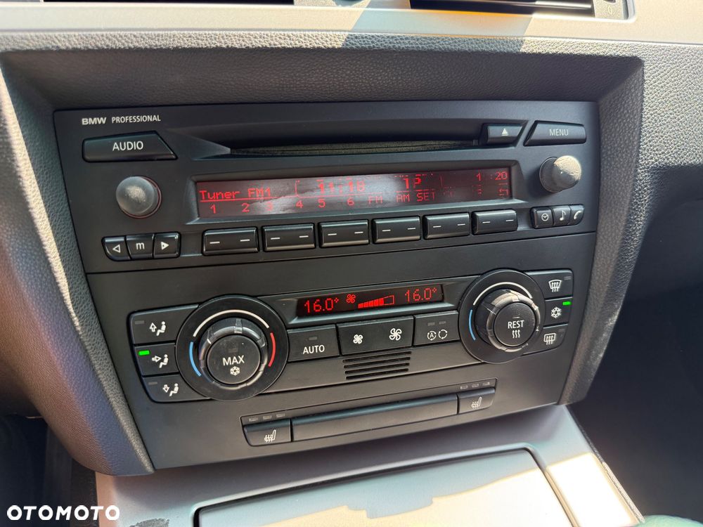 BMW Seria 3 - 16