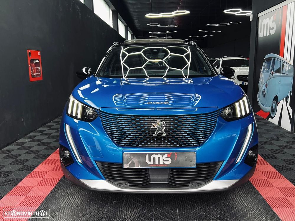 Peugeot e-2008 50 kWh GT - 3