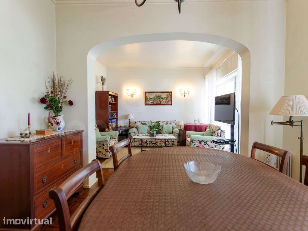 Apartamento T5 com 3 wc e duas salas - Grande imagem: 4/31