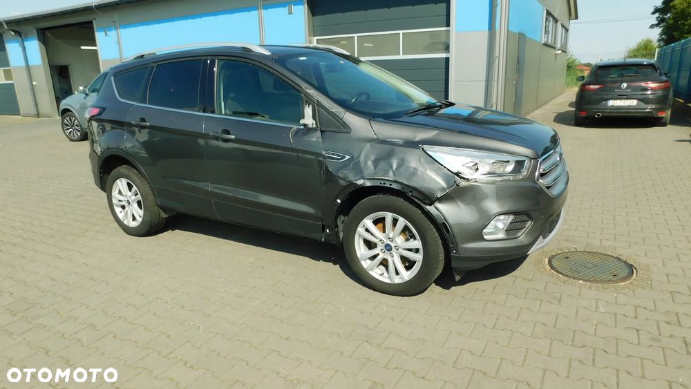 Ford Kuga 2.0 TDCi 4x2 Trend - 3