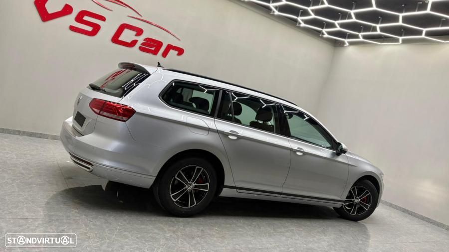 VW Passat Variant 1.6 TDI (BlueMotion ) DSG Trendline - 31