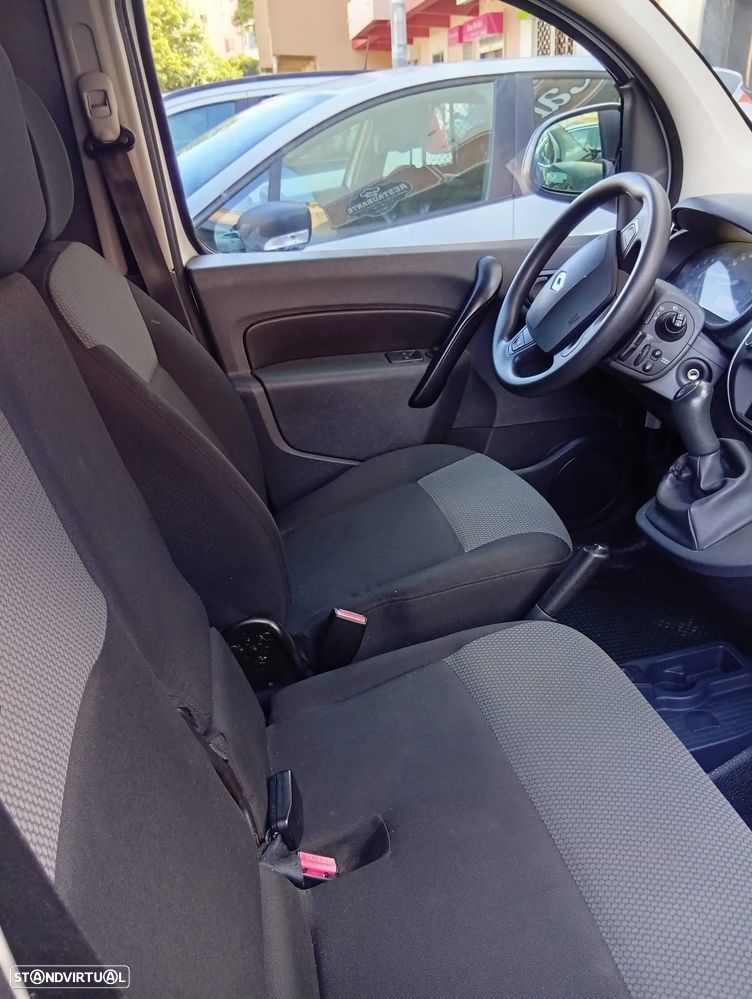 Renault KANGOO - 9