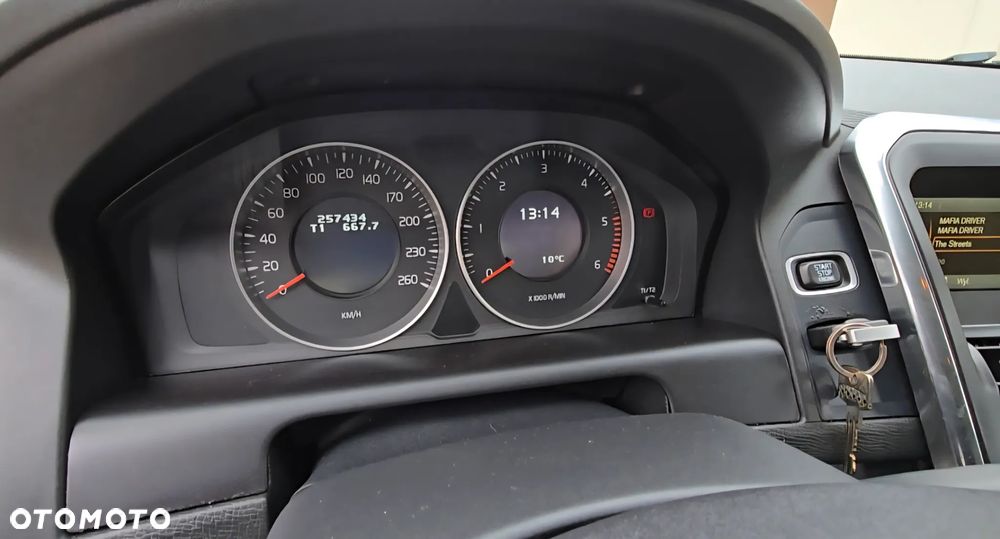 Volvo XC 60 DRIVe Kinetic - 5