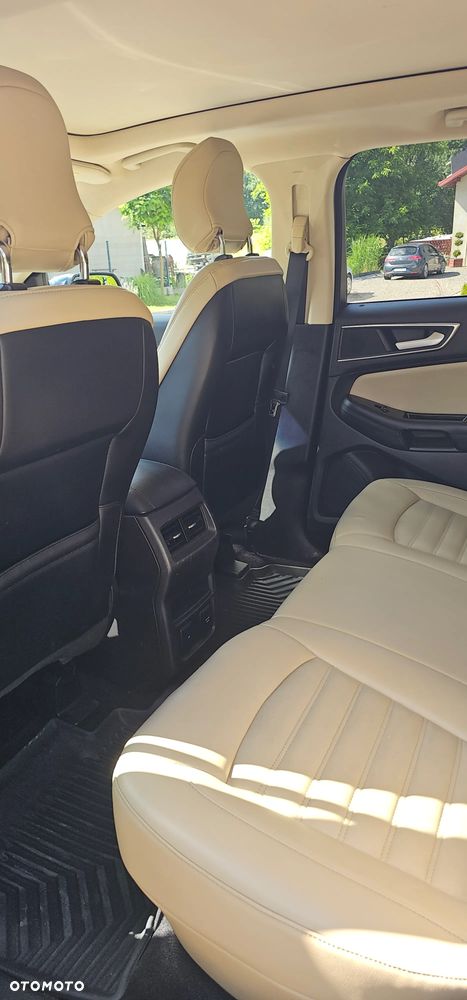 Ford Edge - 6