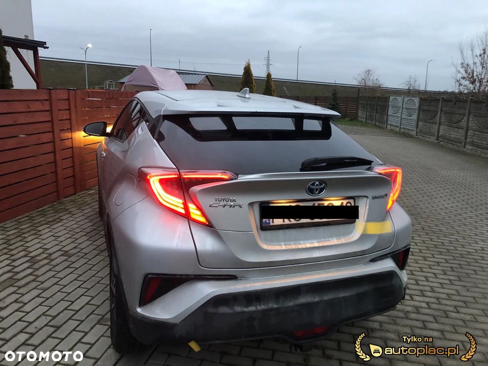 Toyota C-HR Style Selection - 2