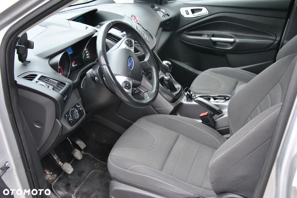 Ford Kuga 2.0 TDCi FWD Trend - 9