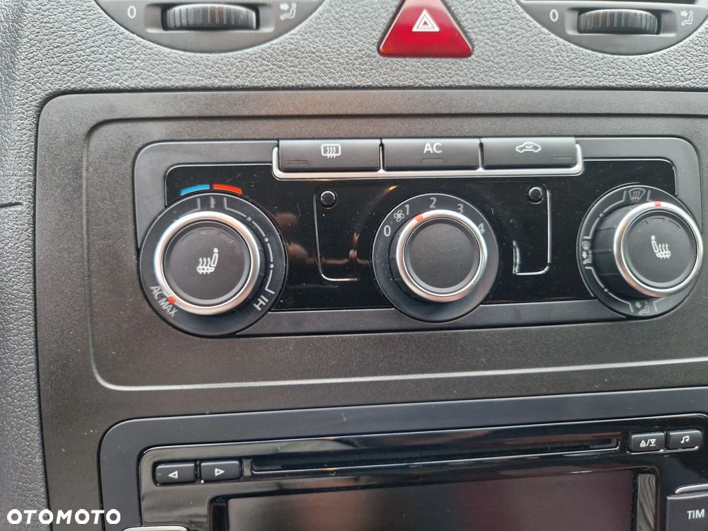 Volkswagen Caddy - 27