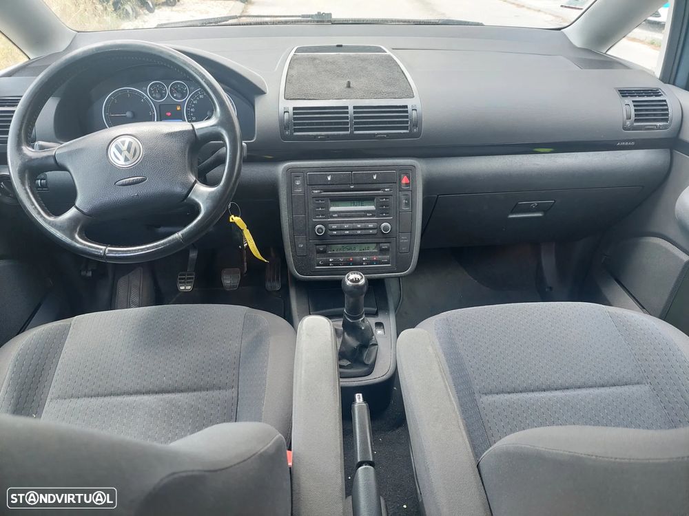 VW Sharan 2.0 TDi BlueMotion - 17