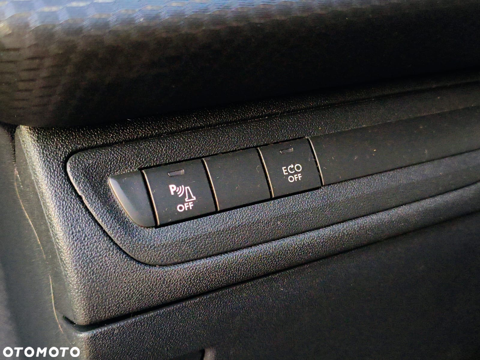 Peugeot 2008 PureTech 100 Stop&Start Active Pack - 25