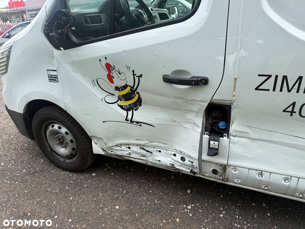 Renault Trafic - 8
