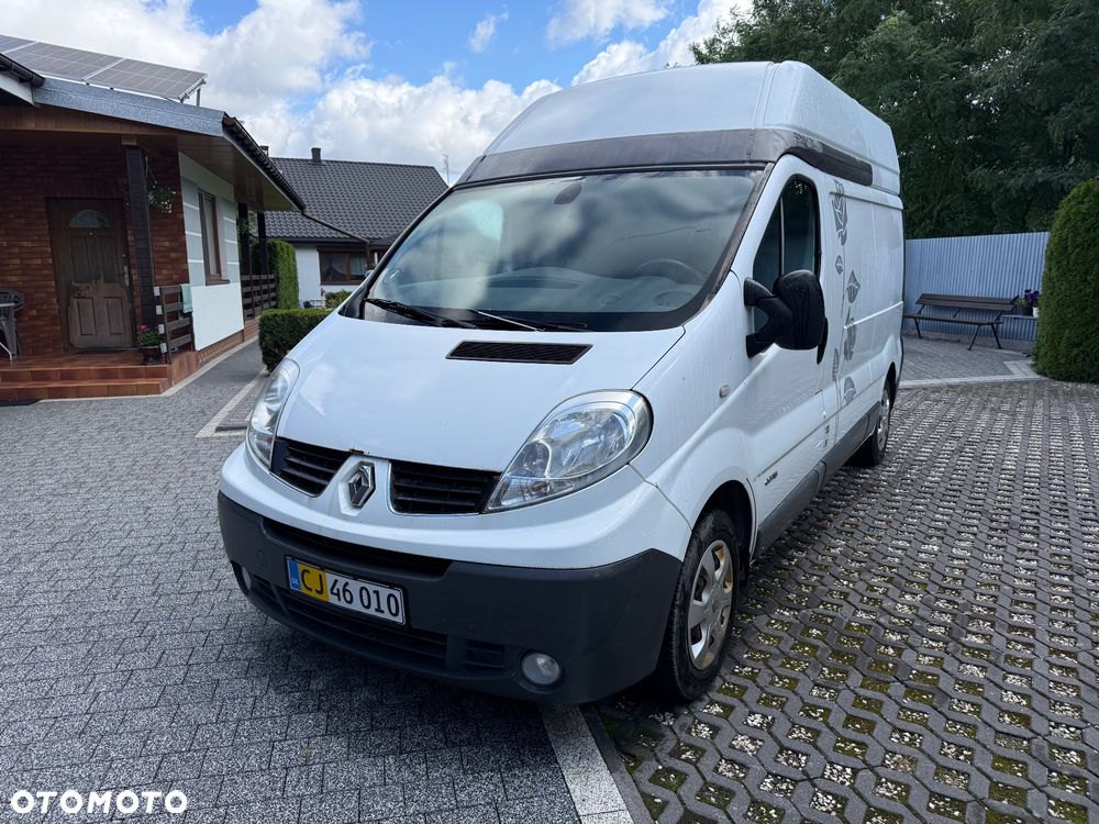 Renault Trafic - 13