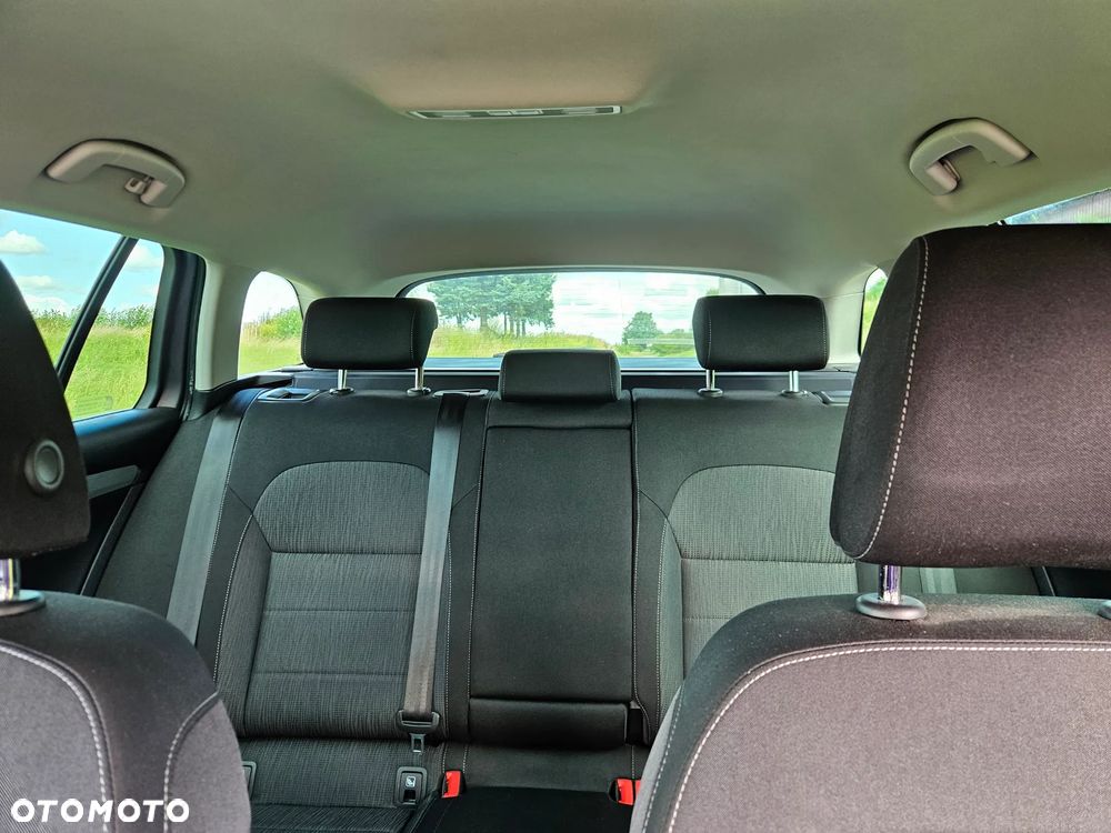 Skoda Superb 2.0 TDI Ambition DSG - 22