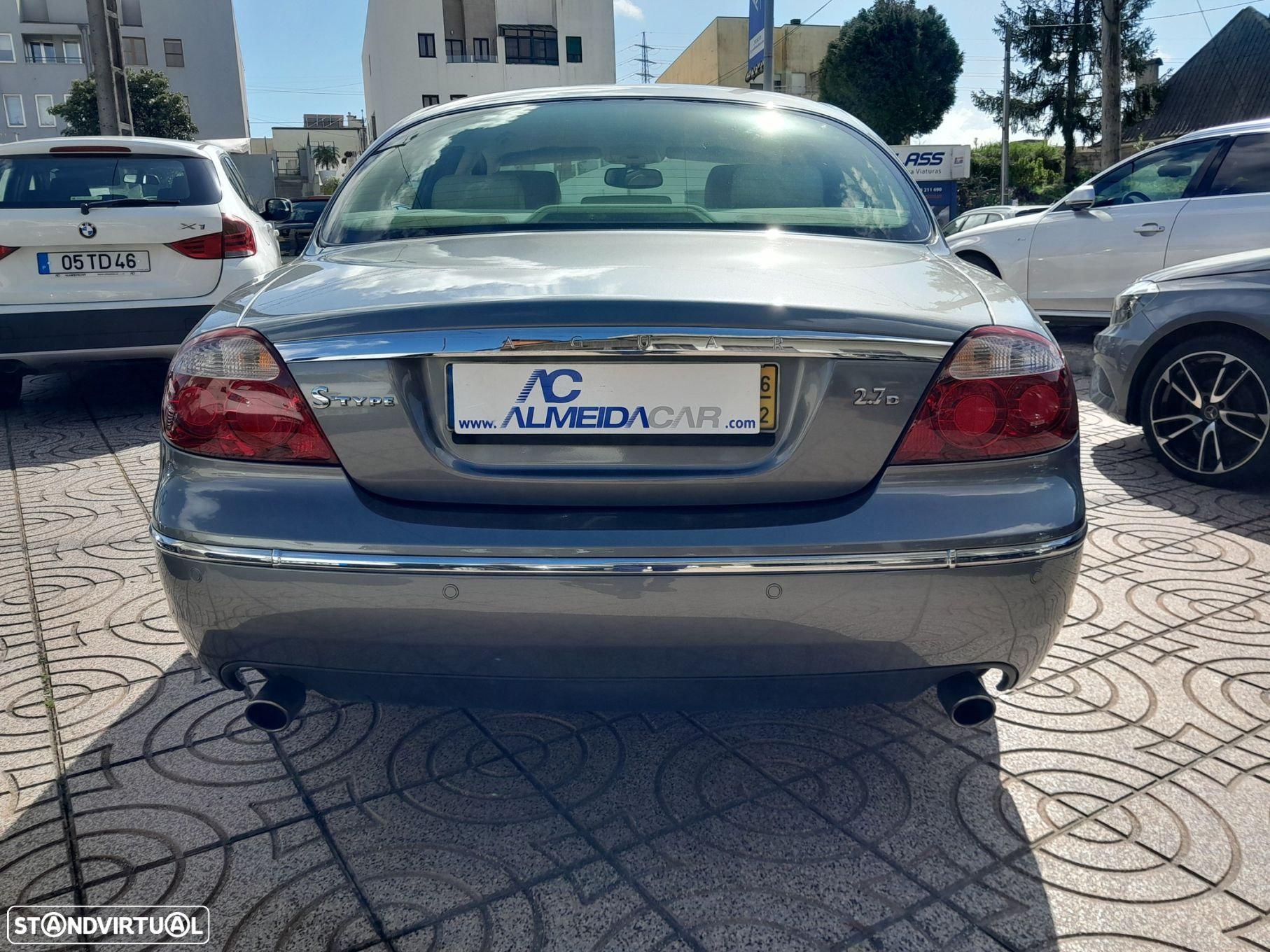Jaguar S-Type 2.7 D V6 Executive Auto. - 4