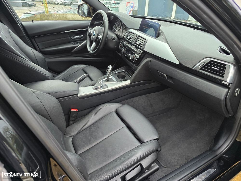 BMW 330 e iPerformance Pack M Shadow - 26