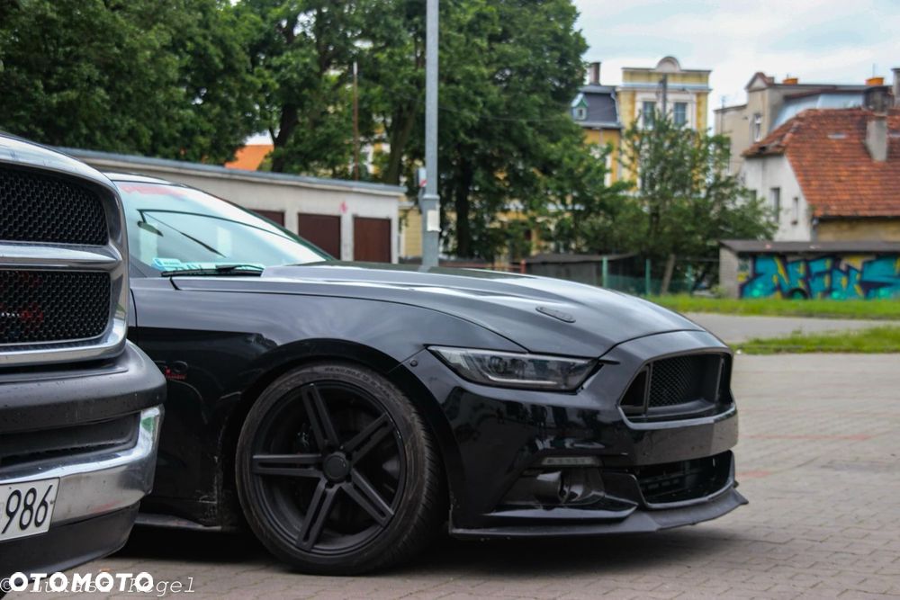 Ford Mustang 5.0 Ti-VCT V8 Black Shadow Edition - 2