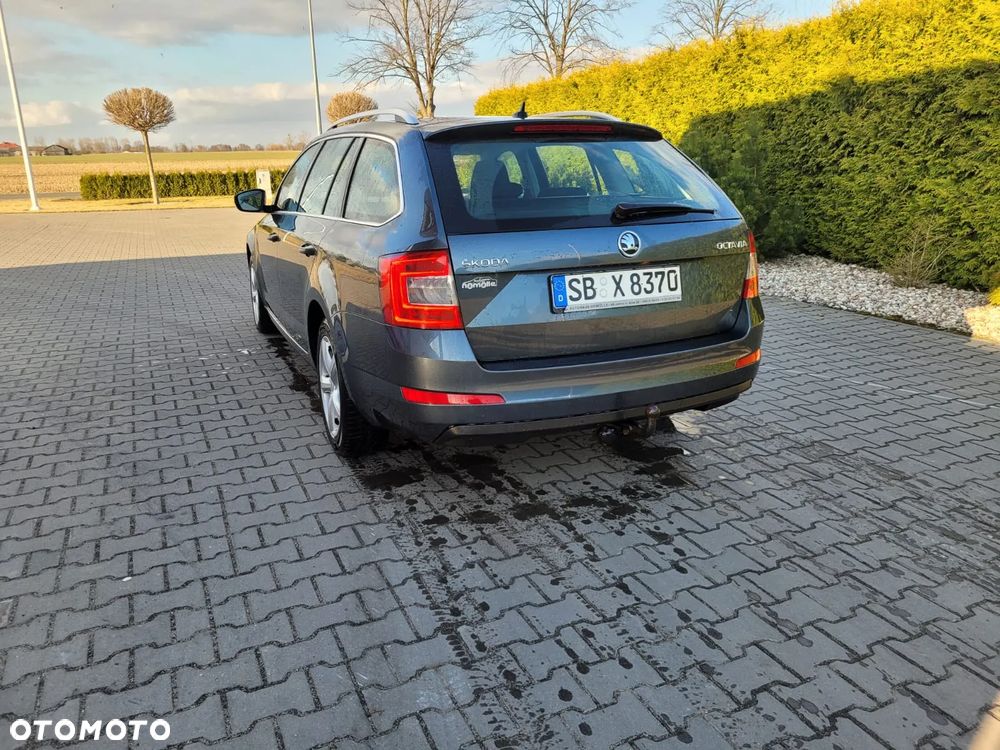 Skoda Octavia - 3