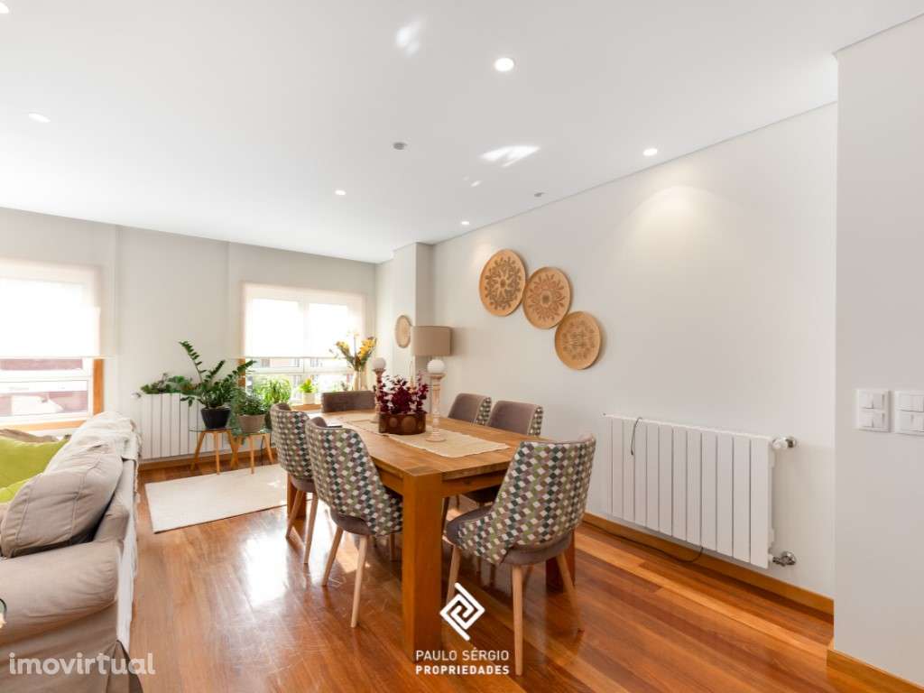 Belíssimo apt T3+1 duplex em Oliveira do Douro, a poucos metros do ... - Grande imagem: 3/20