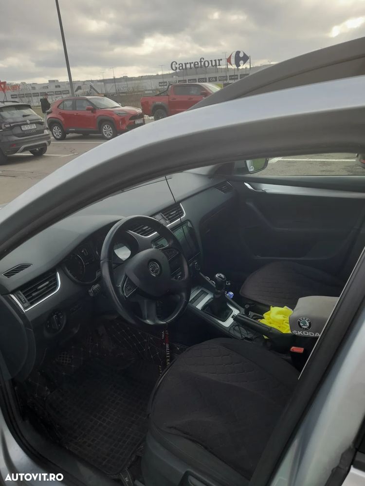 Skoda Octavia 1.6 TDI Business - 7
