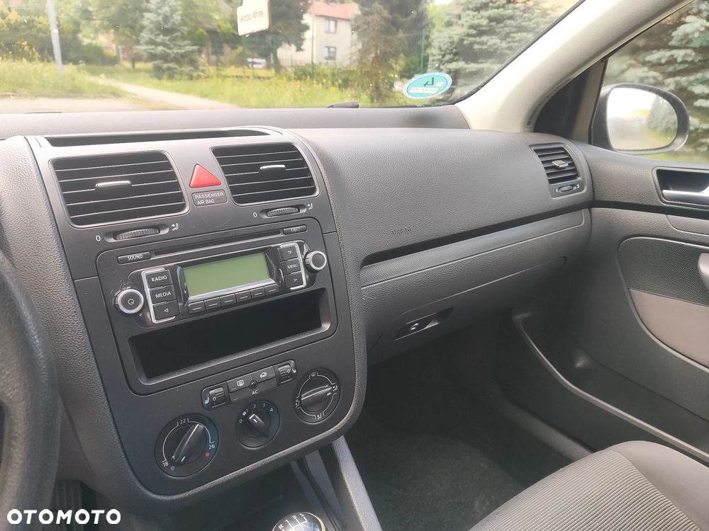 Volkswagen Golf 1.6 Edition - 29