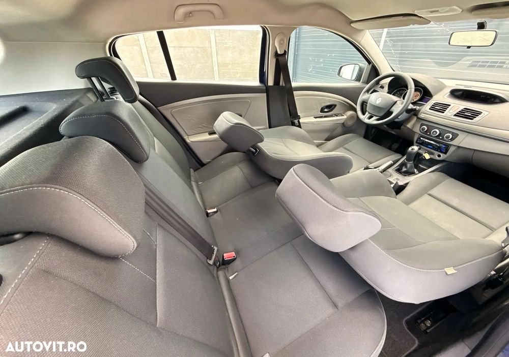 Renault Megane 1.6 16V 100 Authentique - 23