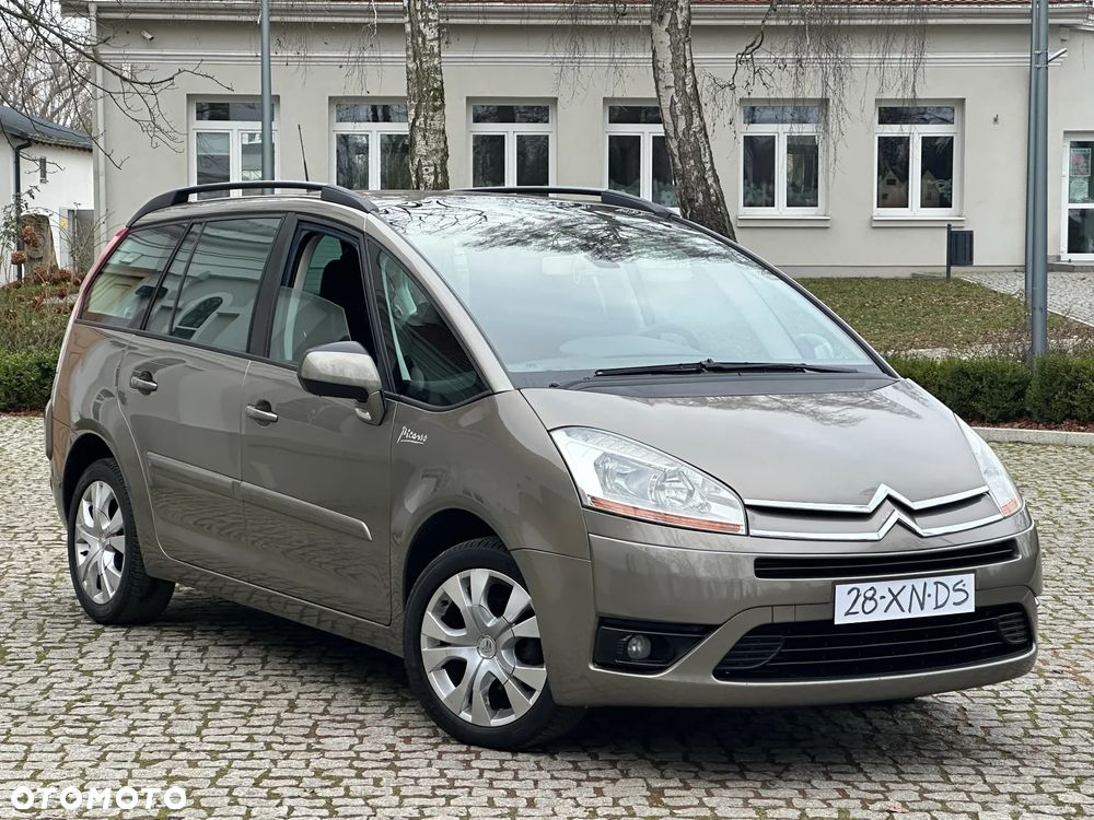 Citroën C4 Grand Picasso 1.8 16V Style - 4