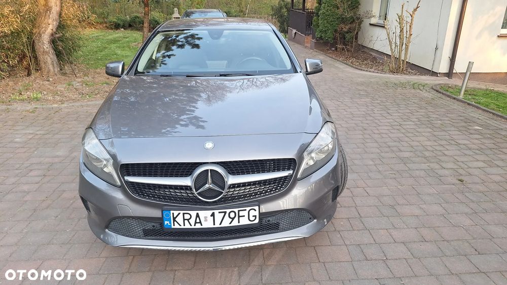 Mercedes-Benz Klasa A 180 7G-DCT Activity Edition - 12