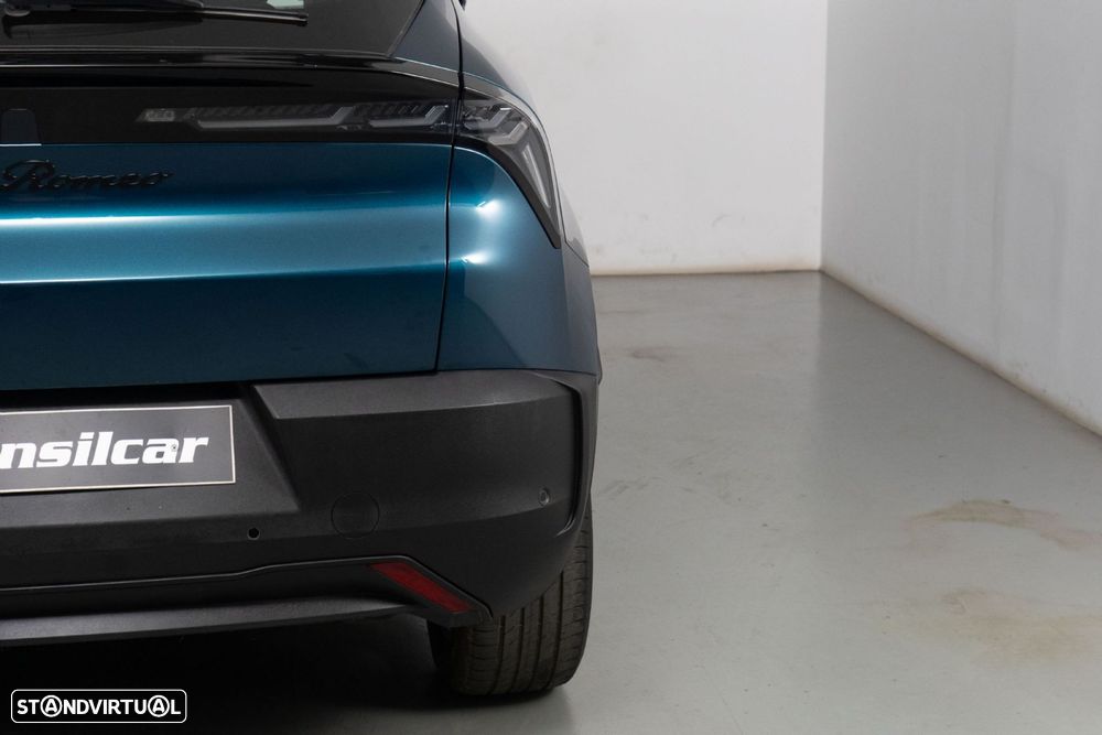Alfa Romeo Junior Elletrica 50 kWh Launch Edition - 16