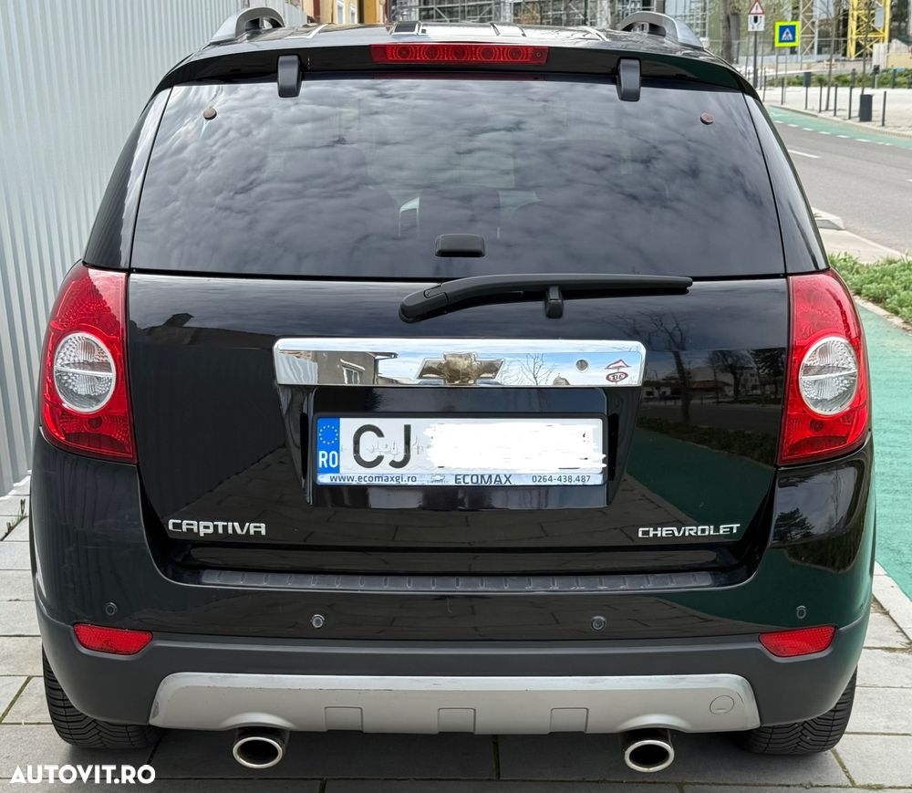 Chevrolet Captiva 3.2 AWD Aut LT Sport BCM - 6