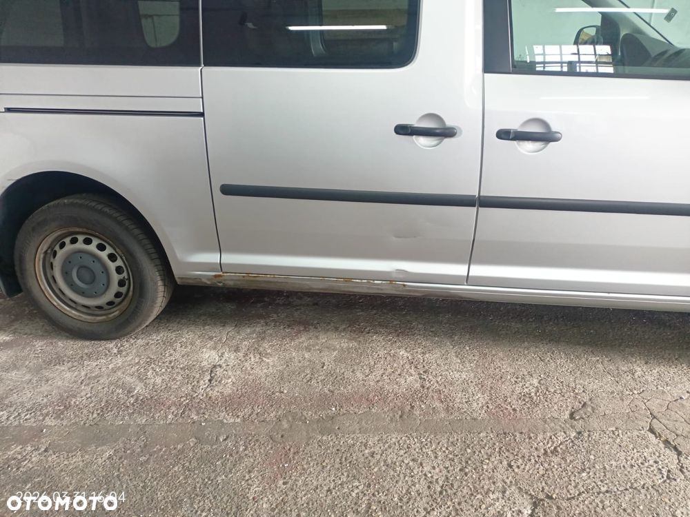 Volkswagen Caddy Maxi Life - 9