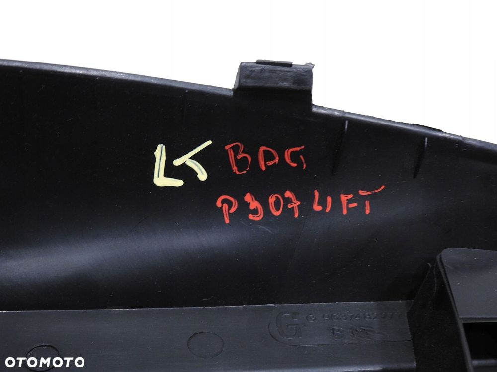 UCHWYT MOCOWANIE PÓŁKI LEWY TYŁ PEUGEOT 307 LIFT - 5