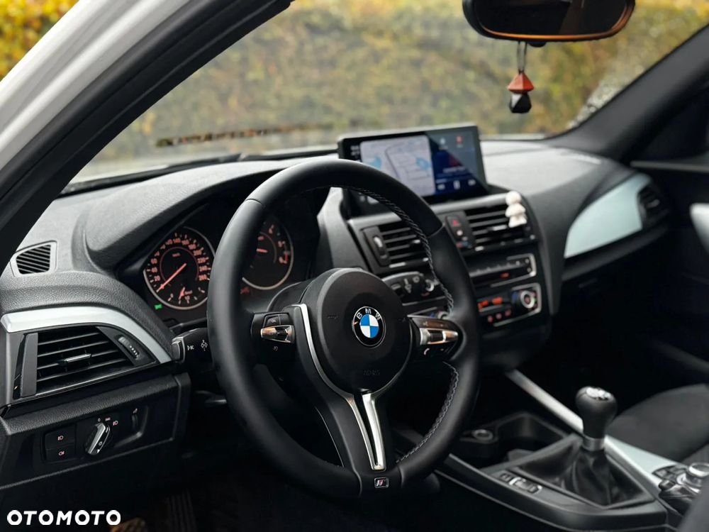 BMW Seria 1 120d - 5