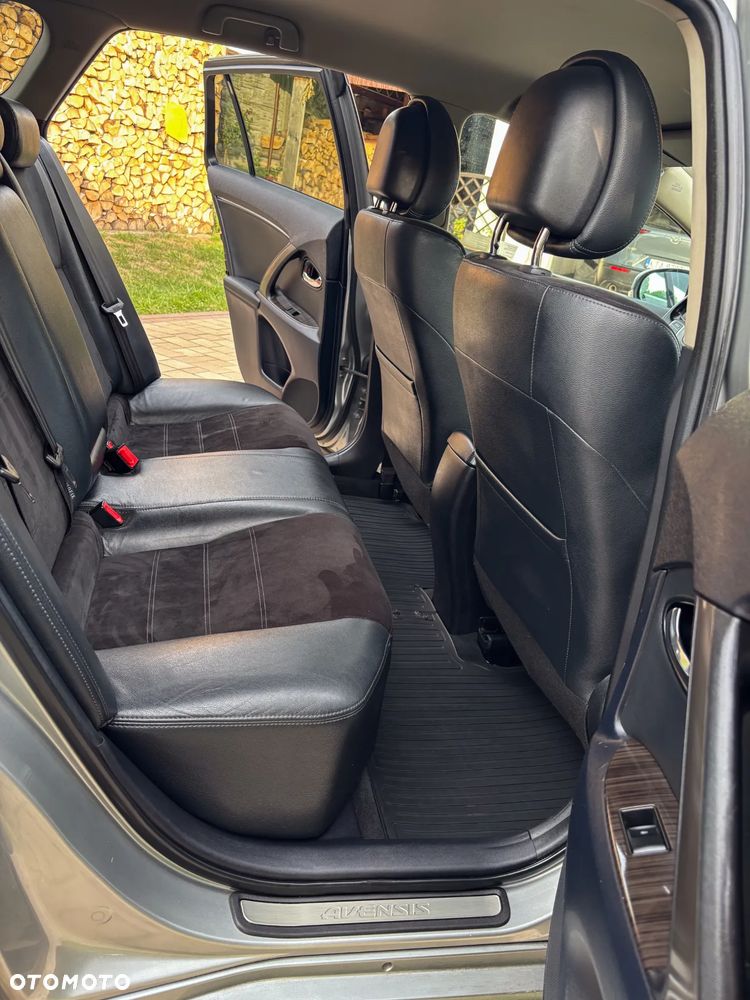 Toyota Avensis 2.0 D-4D PowerBoost Premium - 13