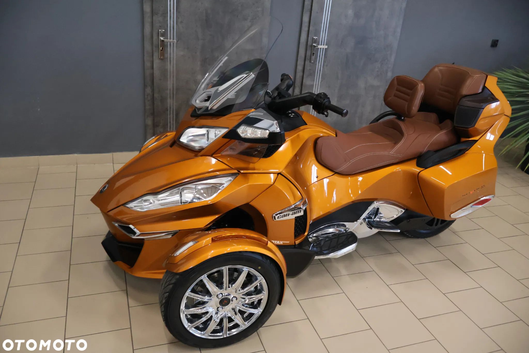 Can-Am Spyder - 5