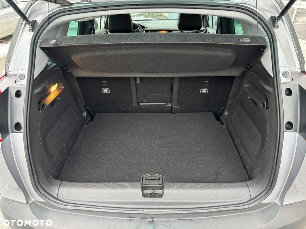 Opel Crossland X - 28