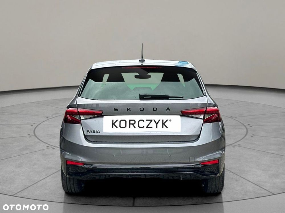 Skoda Fabia 1.0 TSI Monte Carlo - 4
