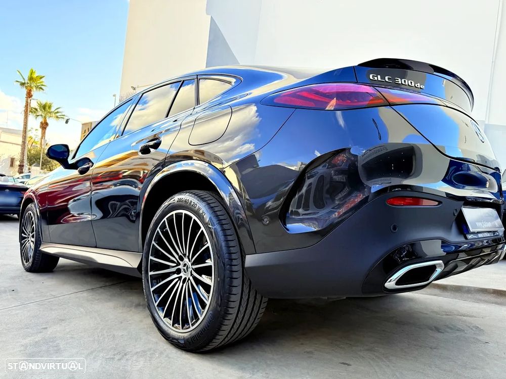 Mercedes-Benz GLC 300 de Coupe 4Matic - 48