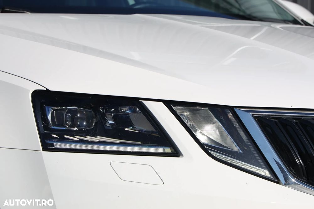 Skoda Octavia 1.6 TDI DSG Style - 30