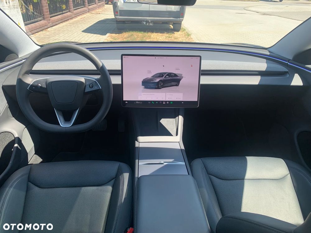 Tesla Model 3 AWD - 25