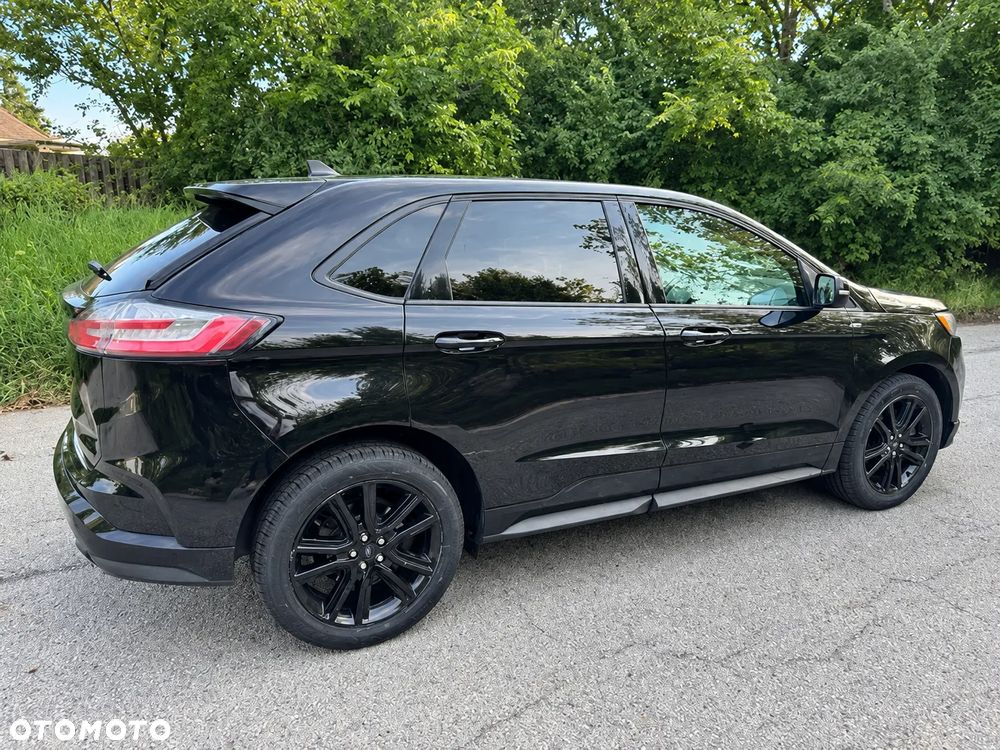 Ford Edge - 5