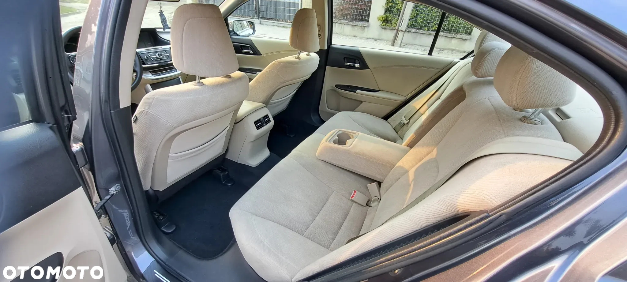 Honda Accord Tourer 2.0 Automatik Elegance - 10