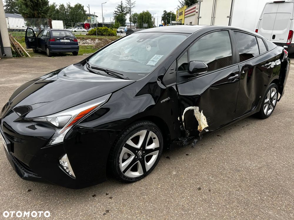 Toyota Prius Hybrid - 7