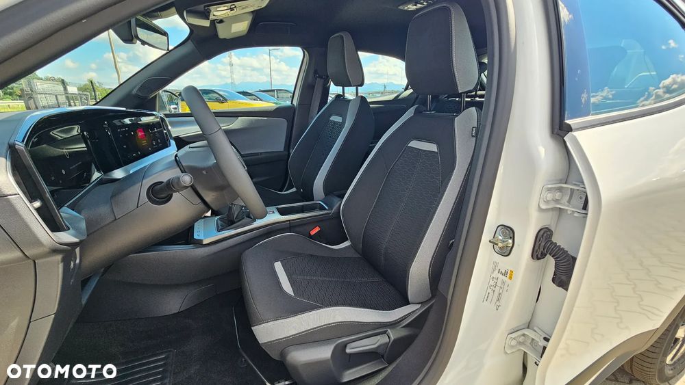 Opel Mokka 1.2 T Edition S&S - 8